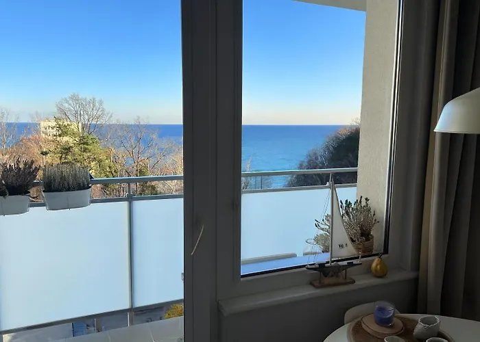 Horizon Z Widokiem Na Morze Gdynia